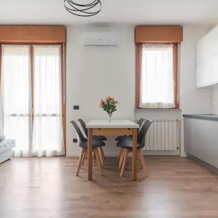 Malpensa-novara Self Check-in A *